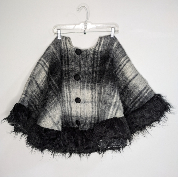 The Farmhouse Rachel Ashwell black white fuzzy wool blend Christmas tree skirt - Picture 1 of 8